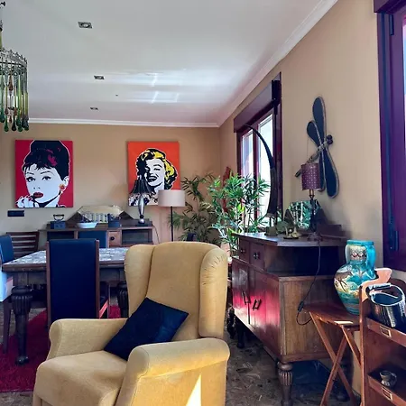 Casa Camino Willa